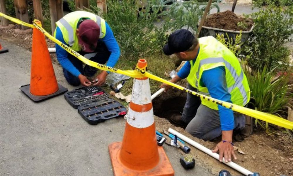 plumbing-plumbers-water-pipe-repair-2022-11-08-03-08-14-utc